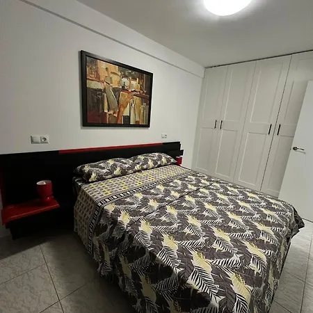Apartment For 4 Person! Vina Del Mar Playa de las Americas (Tenerife)