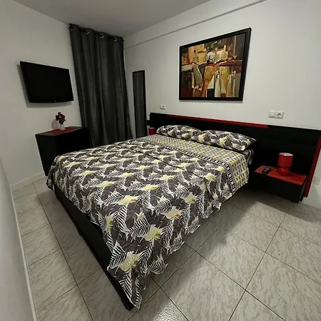 For 4 Person! Vina Del Mar Apartment Playa de las Americas (Tenerife)